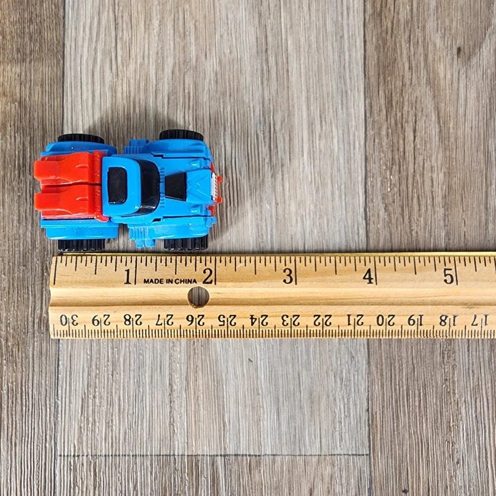 Vintage 1983 Tomy Japan Transforming Robot Pickup Truck Figure Blue Red 2.5
